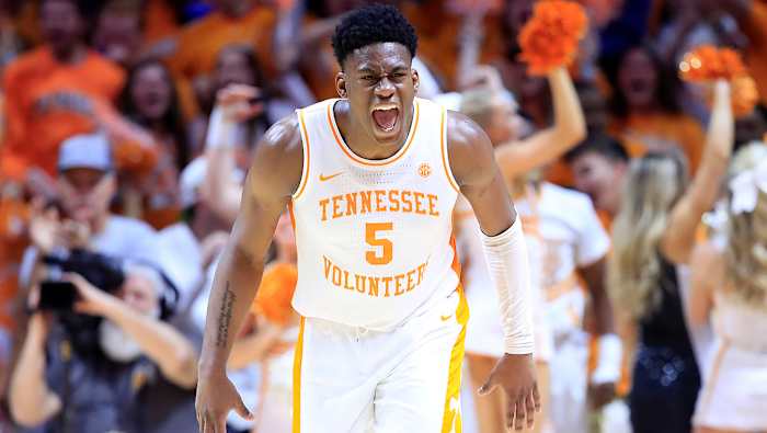admiral-schofield-volunteers-nba-draft-board.jpg